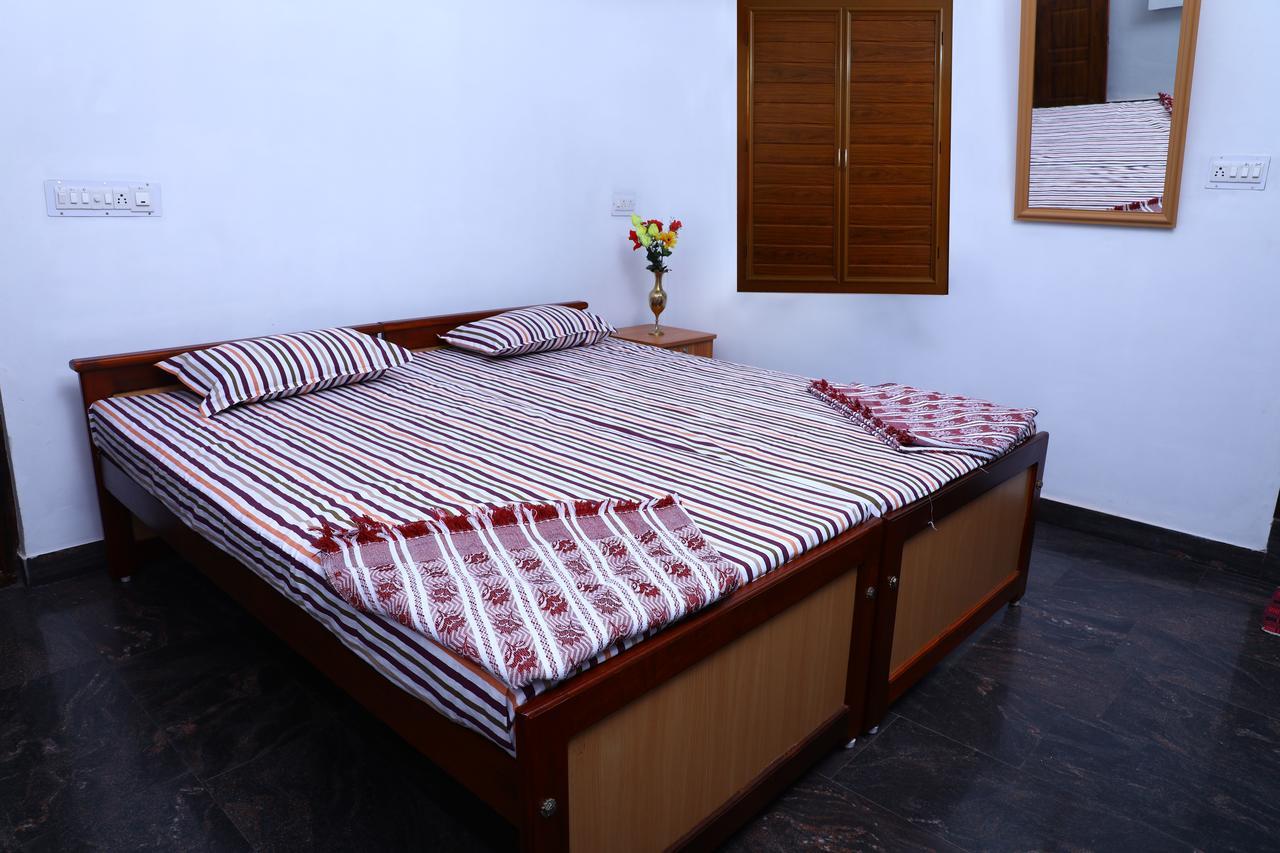 Cbr Ayurhealth Apartment Kannur Ngoại thất bức ảnh