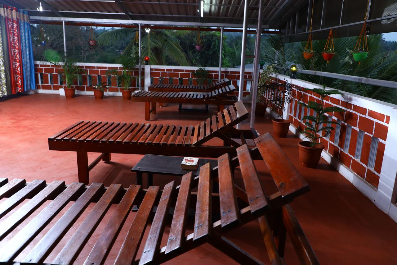 Cbr Ayurhealth Apartment Kannur Ngoại thất bức ảnh